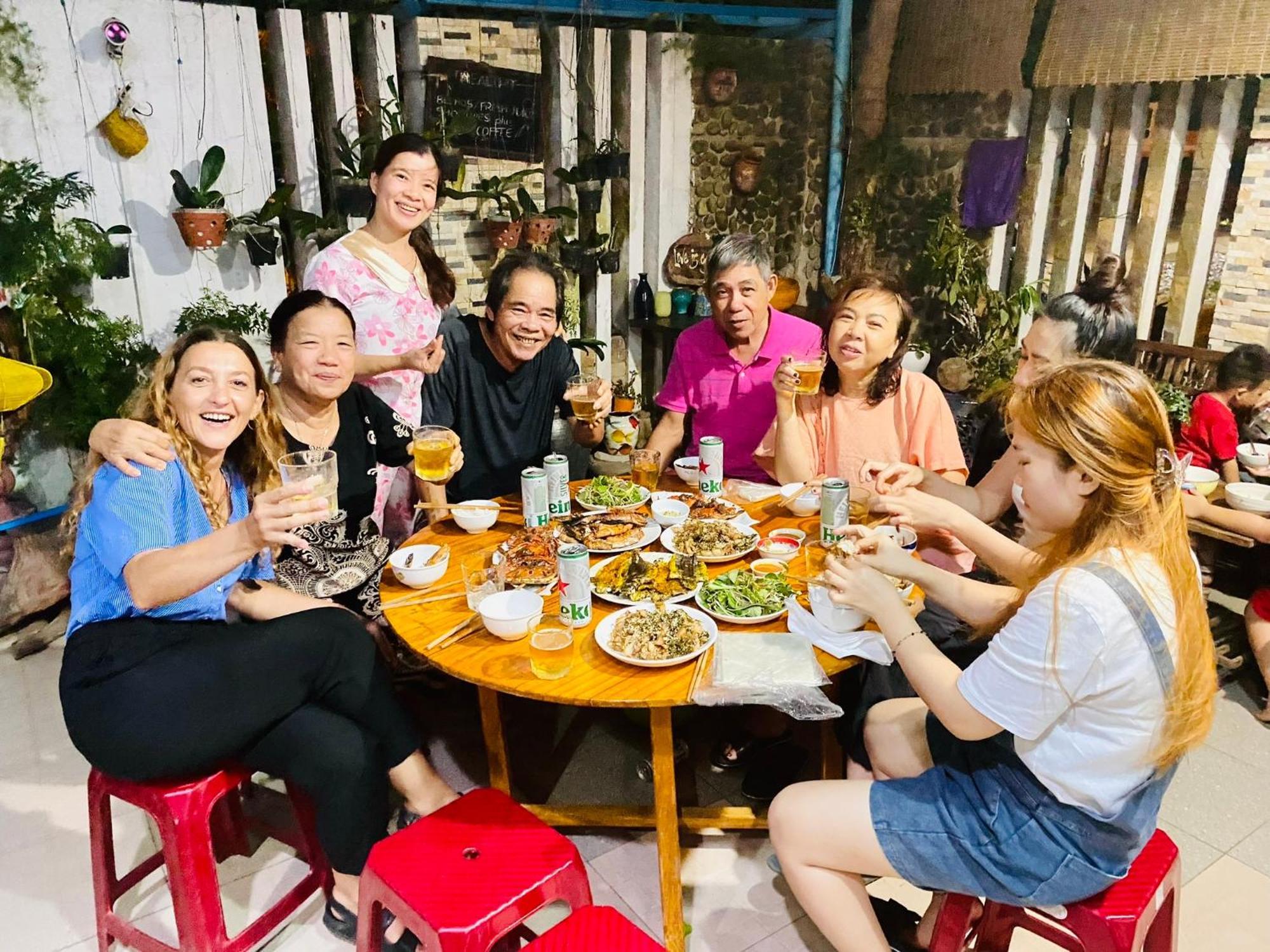 Golden Lantern Tam Thanh Homestay Tam Kỳ Exteriér fotografie